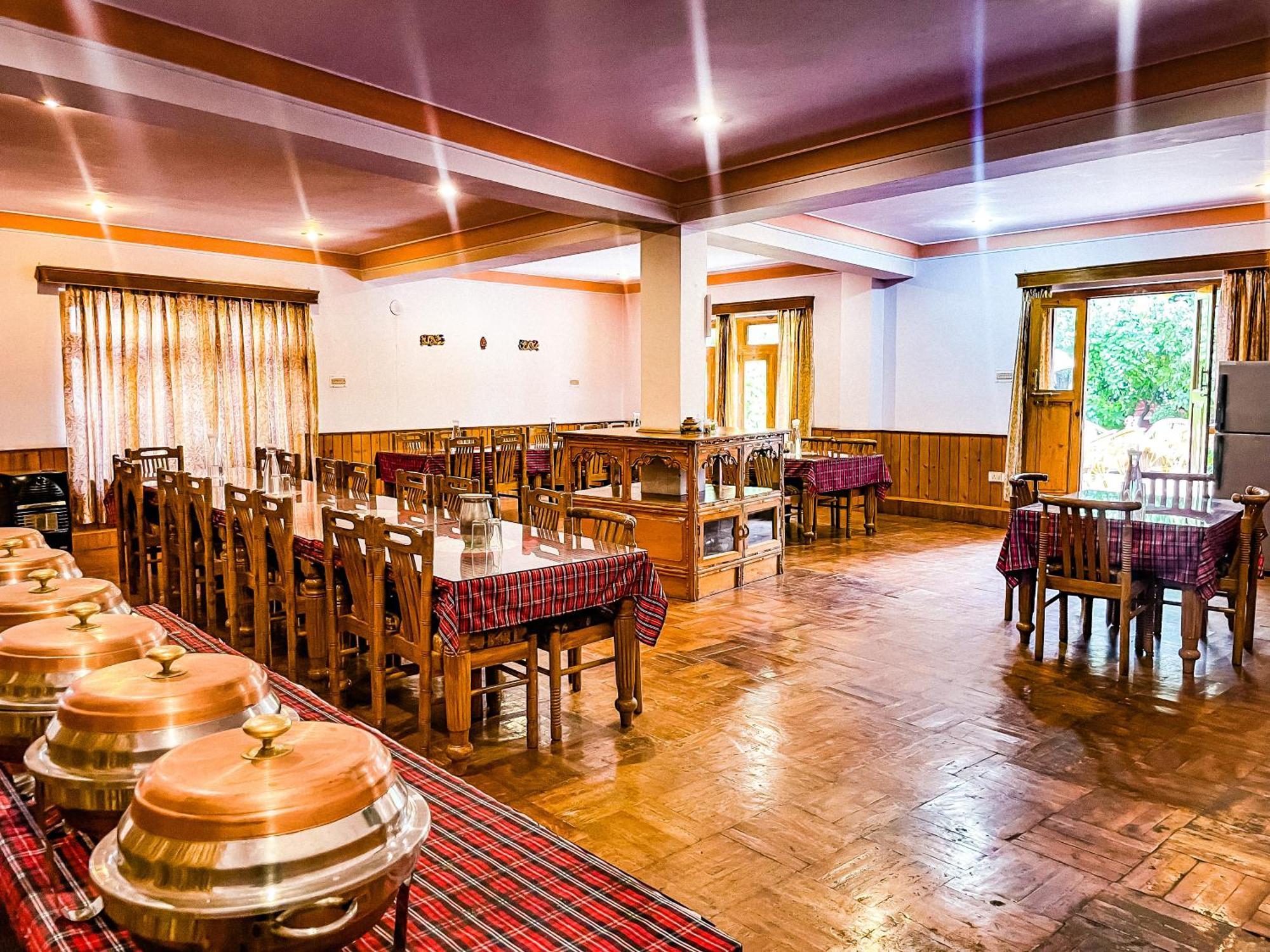 Hotel Shaynam ليه المظهر الخارجي الصورة